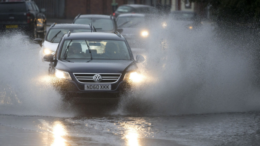Pool of water | SAFE DRIVING TIPS THAT WILL GET YOU THROUGH FLOODS