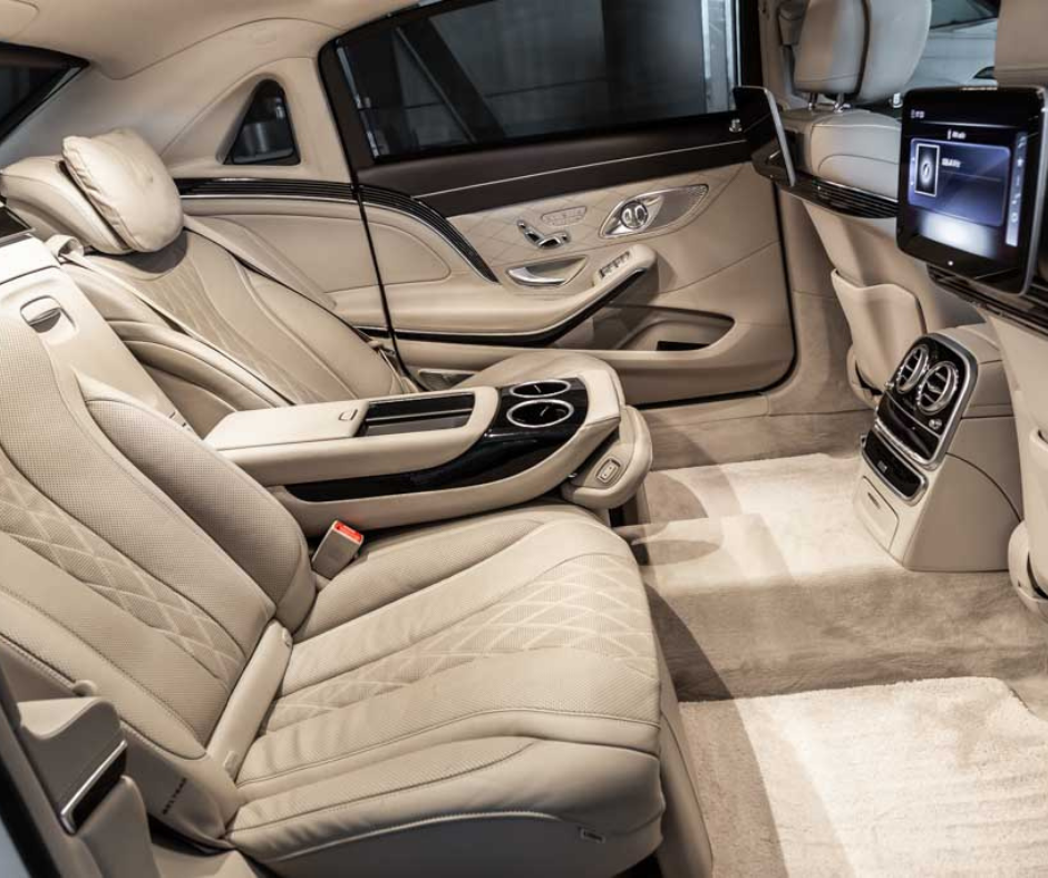 Mercedes Maybach S560 Interior